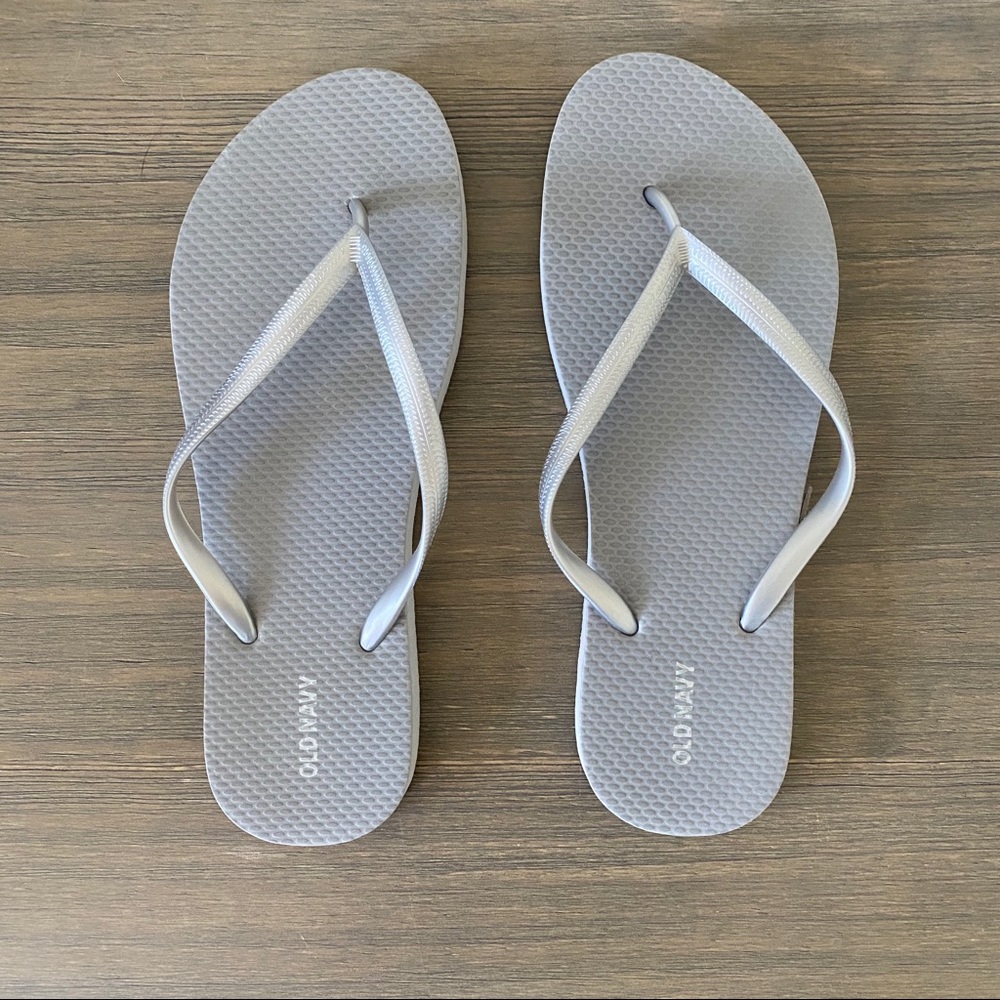 Flip Flops - Like New